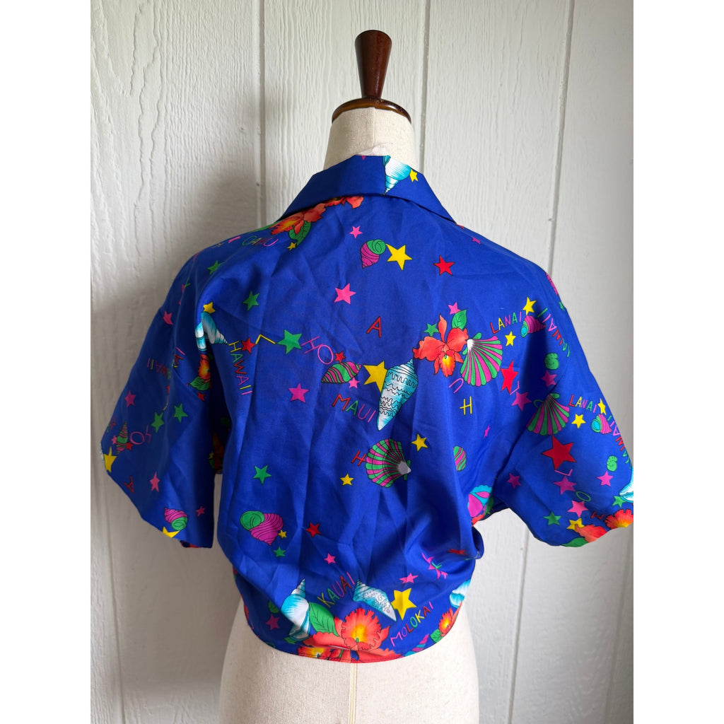 Vintage Hilo Hattie Hawaiian Shirt Tropical Shell Floral Button Up Made in Hawaii