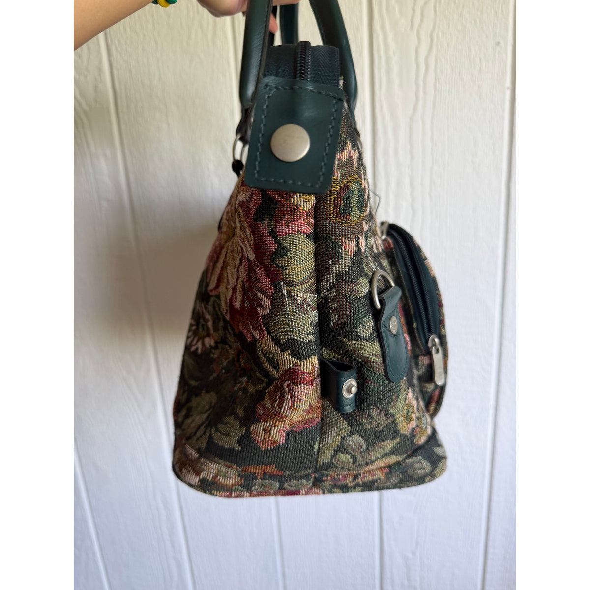 Vintage American Flyer Floral Tapestry Carpet Bag Weekender Duffel Travel Bag