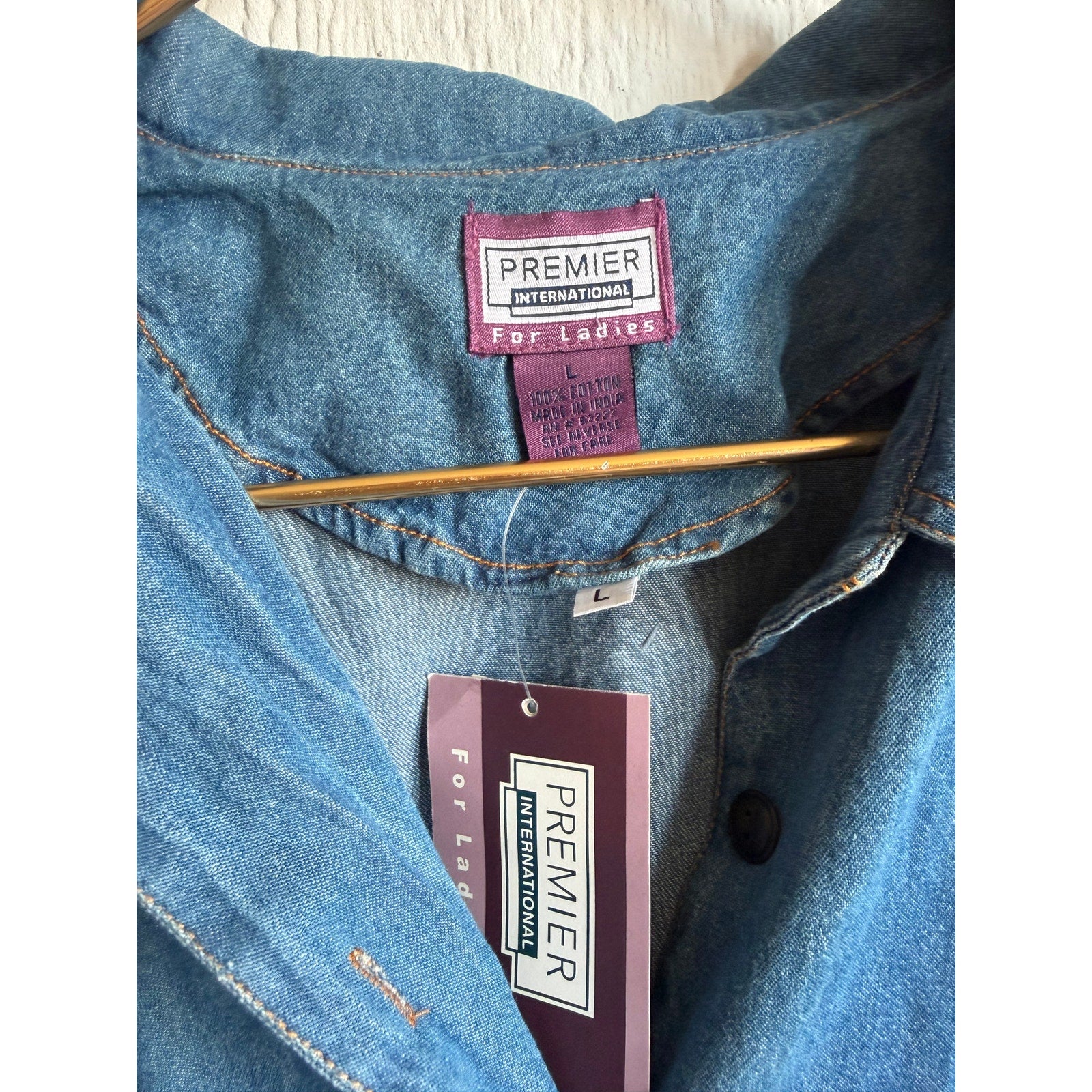 NWT Vintage 90s Embroidered Denim Button Front Shirt Jacket Floral Women’s L