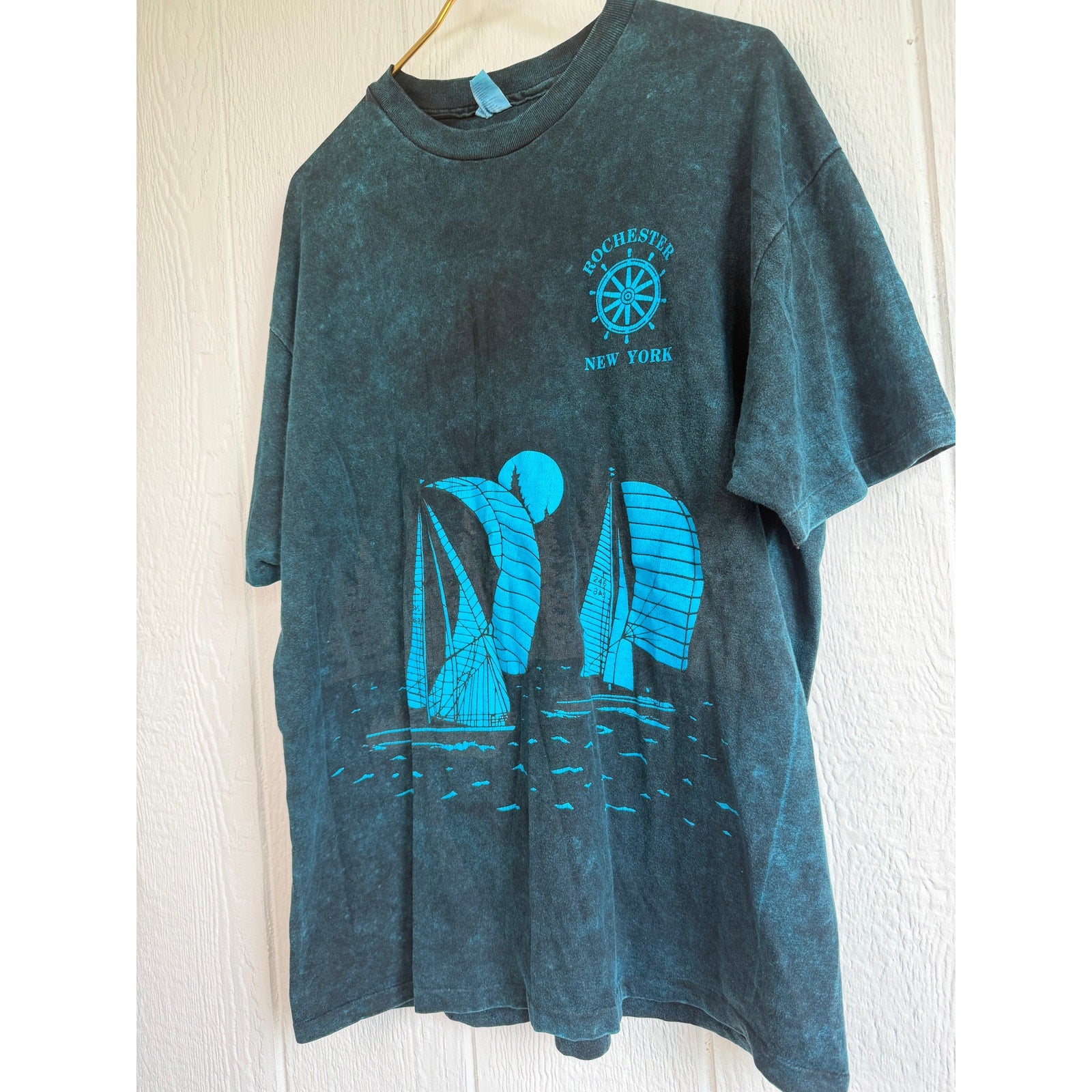 Vintage 90s Rochester New York Sailboat Graphic T Shirt Acid Wash Hanes XL