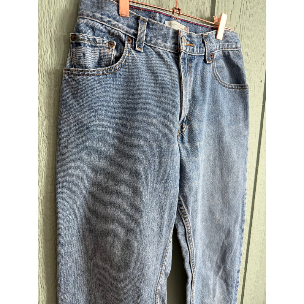 Vintage Levi’s 550 Relaxed Tapered Jeans – Women’s 6M – Light Wash – Y2K