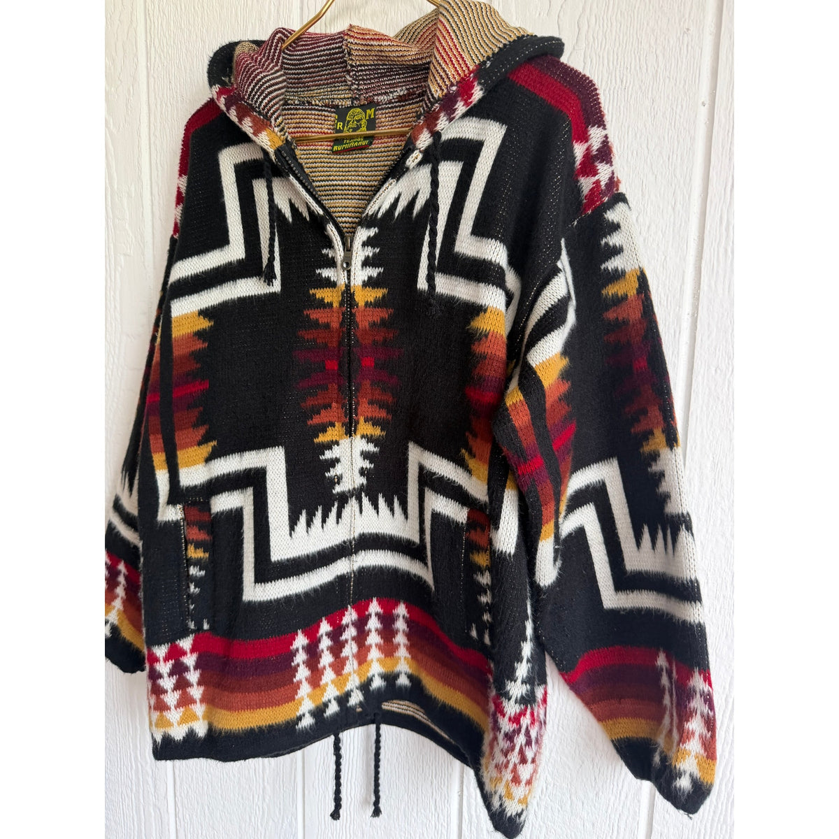Vintage Ruminahui Ecuador Wool Hooded Sweater Jacket Medium Southwestern Aztec