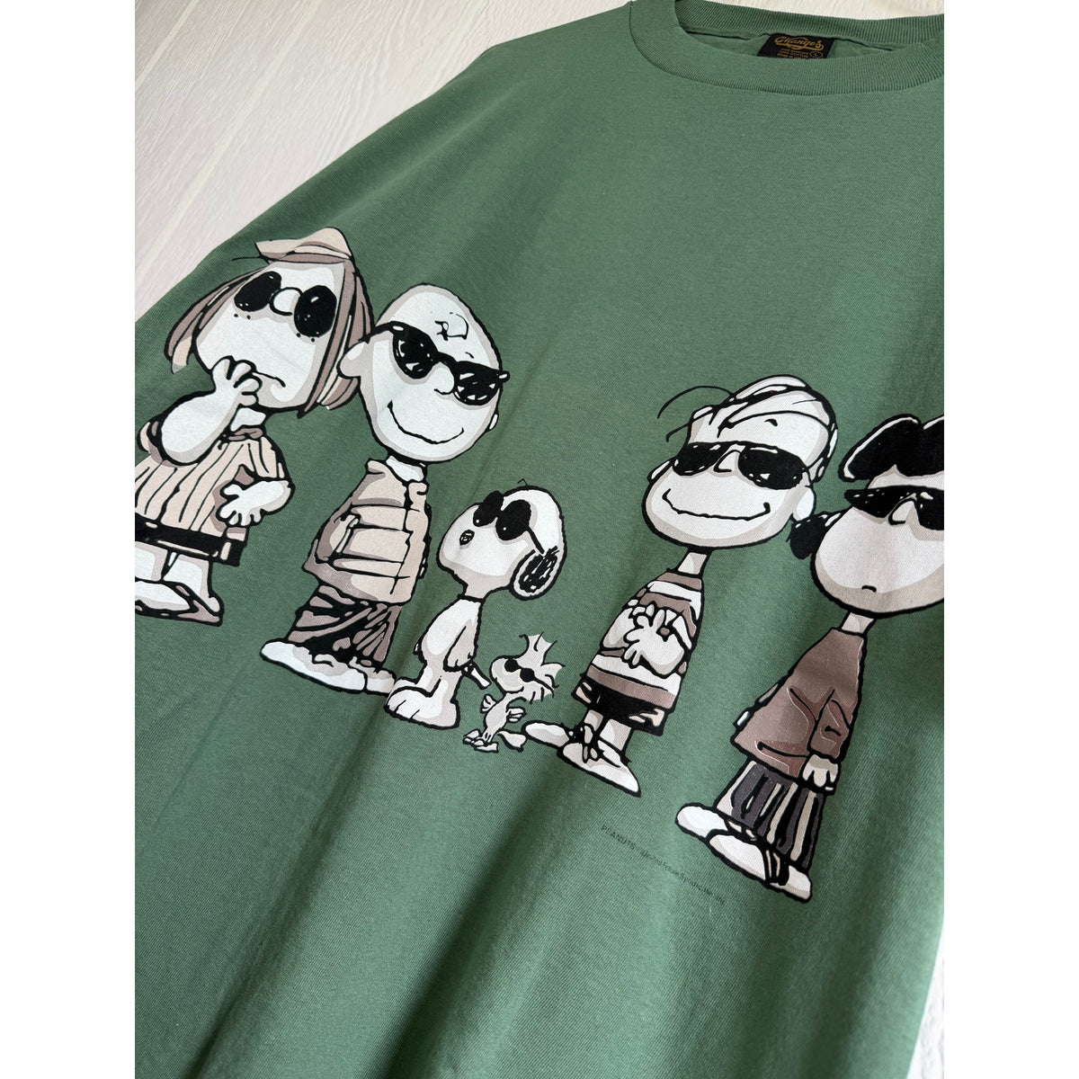 Vintage 1990s Peanuts "Joe Cool" Graphic T-shirt Sage Green Single Stitch USA