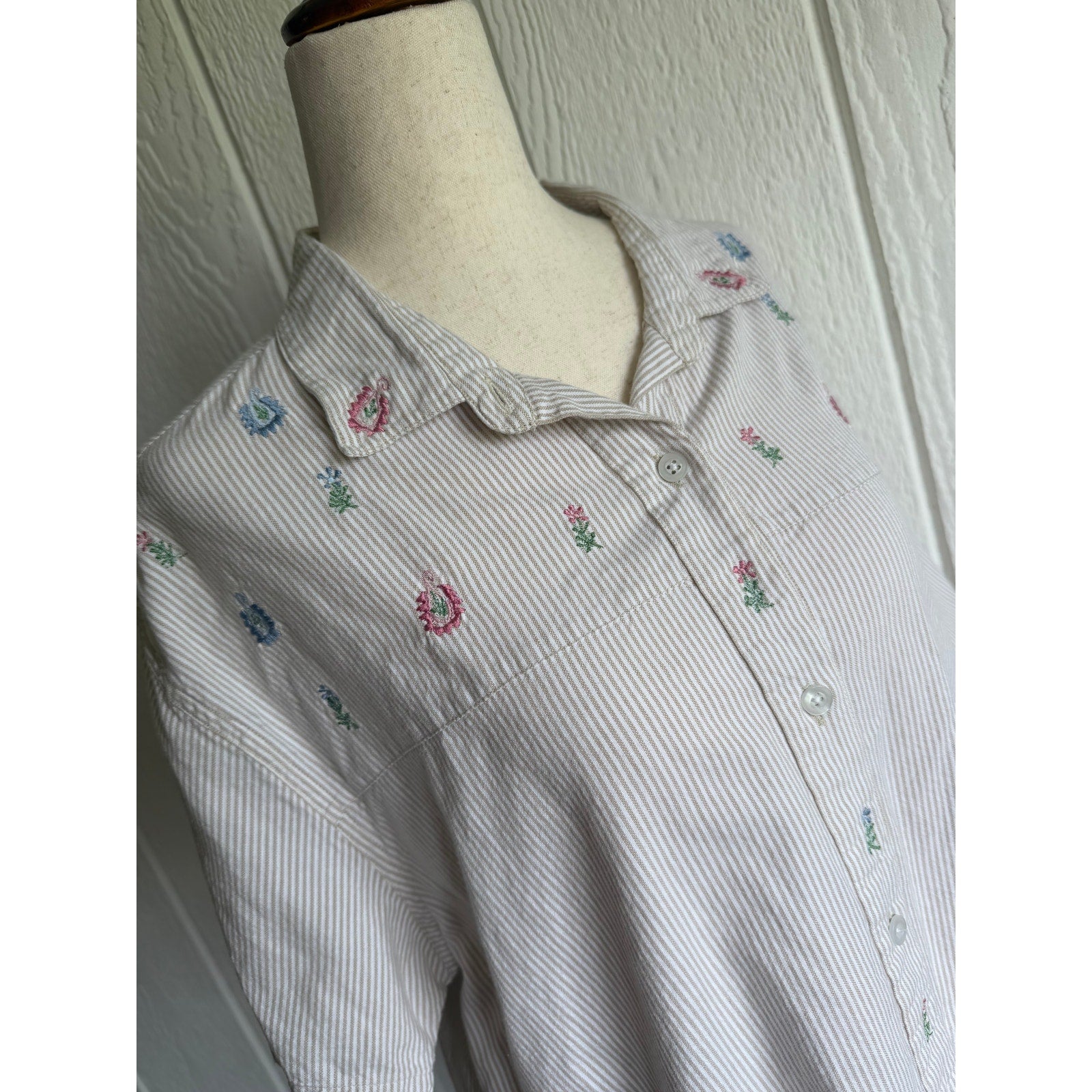 Vintage Willow Bay Embroidered Stripe Button Down Shirt Womens XL Cottagecore