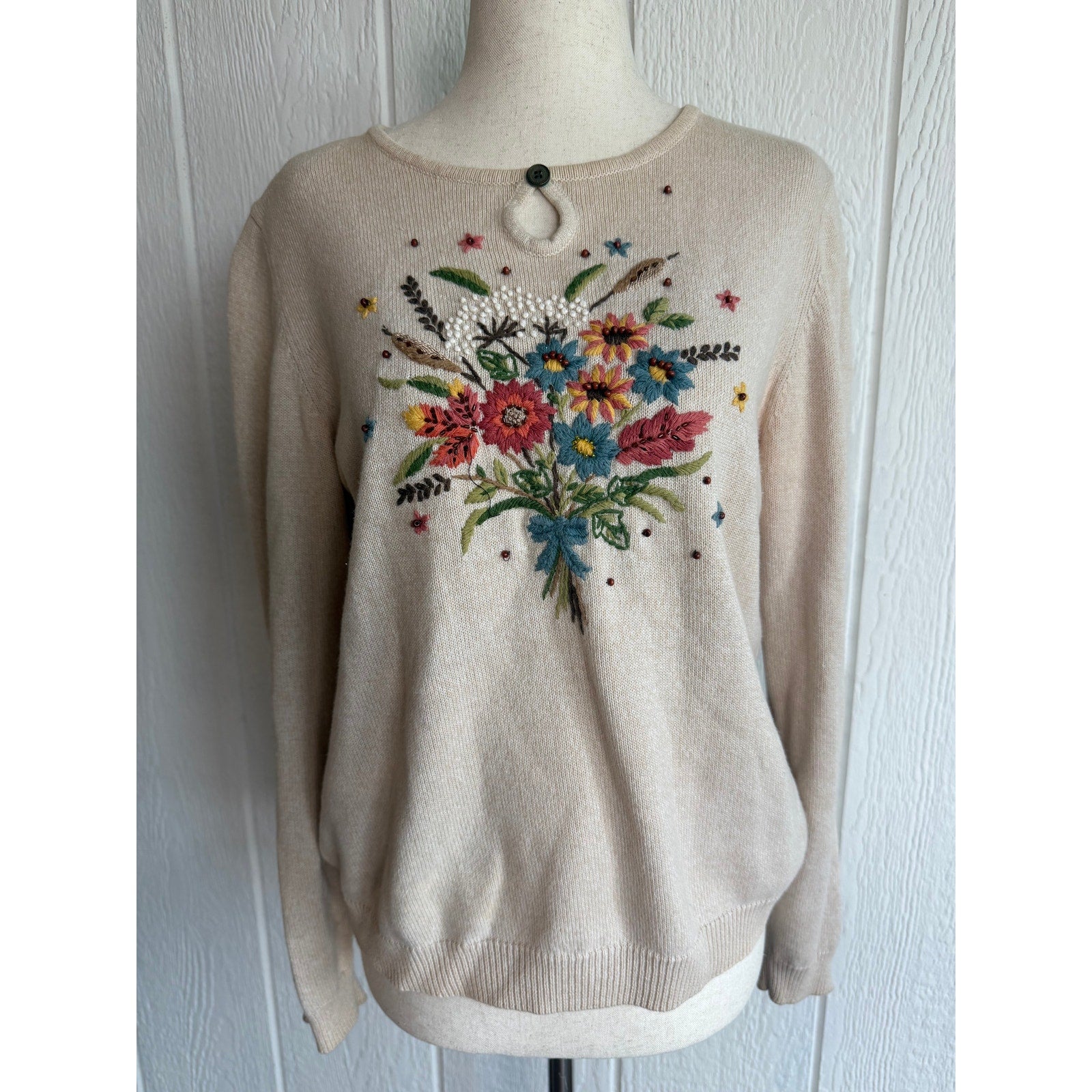 Vintage Embroidered Floral Sweater Beaded Cottagecore Grandma, Size Medium