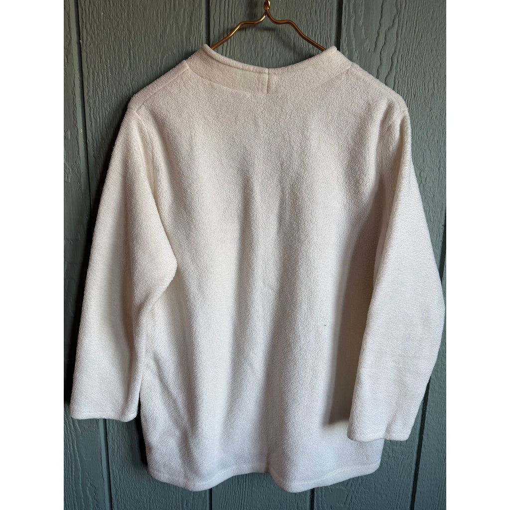 Vintage Embroidered Ski Lodge Fleece Sweater Women’s Cozy Winter Pullover Cream