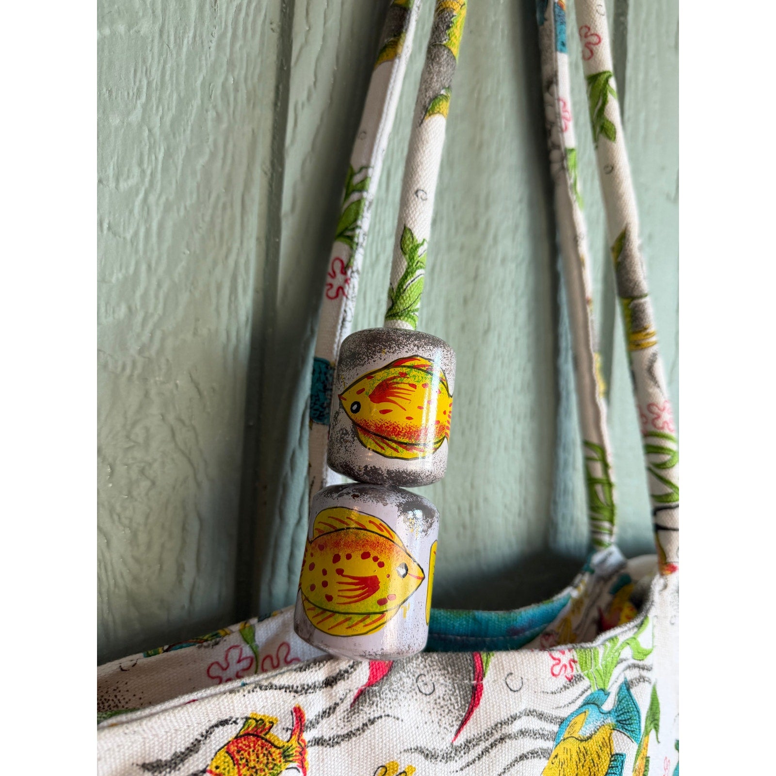Vintage Fish Print Canvas Tote Bag w/ Wooden Beads 90s