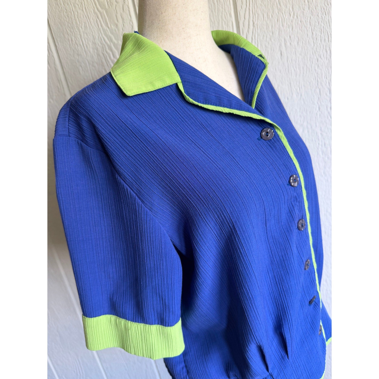 Vintage Colorblock Blouse Blue Green Crinkle Button Front Top 90s