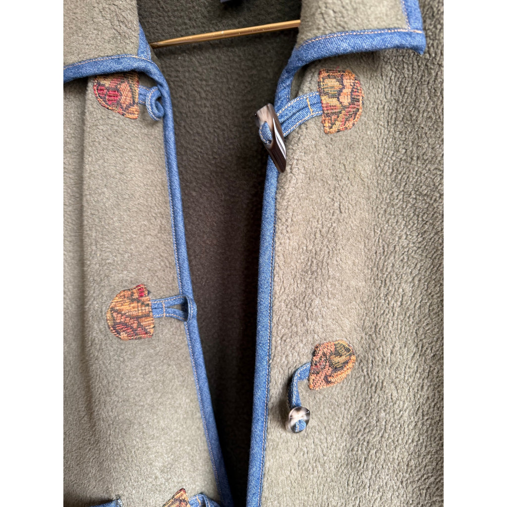 Vintage T & Company Fleece Toggle Vest Medium USA Made Southwestern Trim