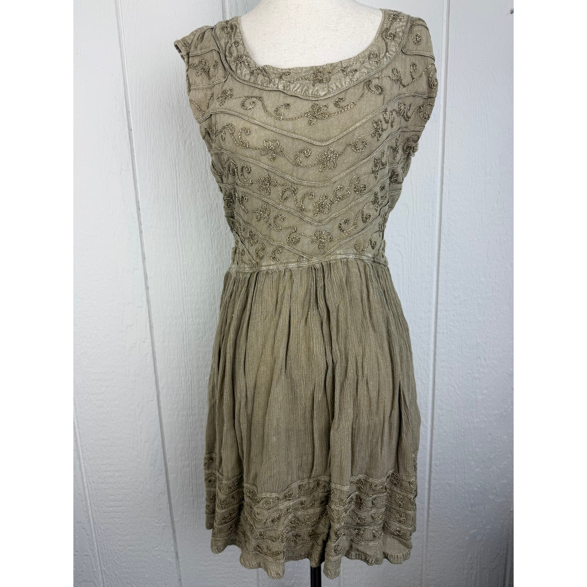 Vintage 90s Classic Embroidered Midi Dress S Boho Fairycore Renaissance