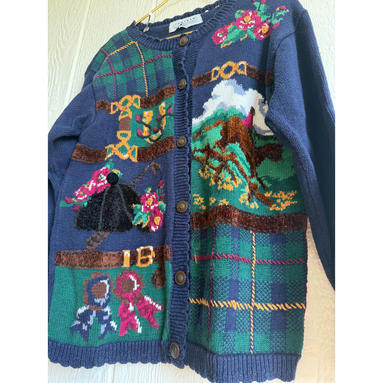 Vintage Cardigan Sweater Embroidered Horse Derby Floral Women’s 90s