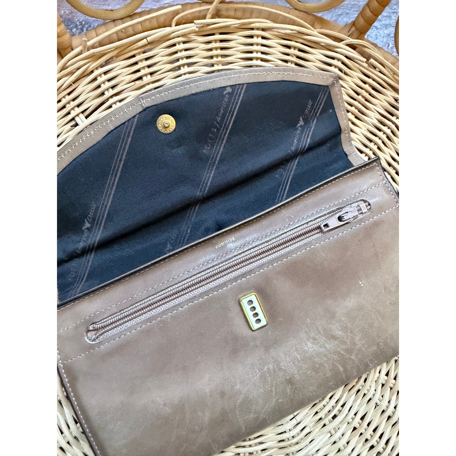 Vintage Cowhide Rolf's Wallet