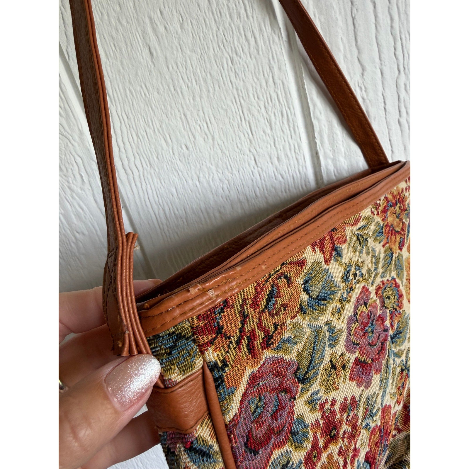 Vintage Floral Tapestry Crossbody Bag Leather Trim Boho Cottagecore Shoulder