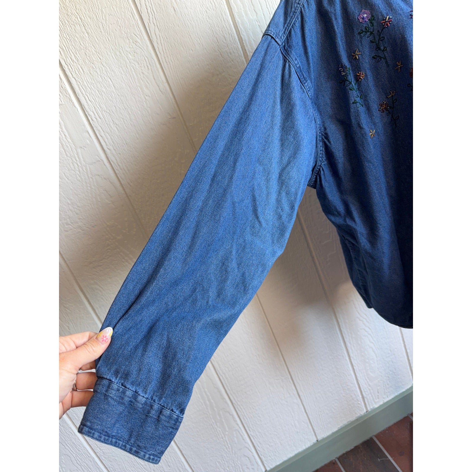 Vintage Embroidered Denim Button Down Beaded Floral Velvet Collar Boho Size 2X