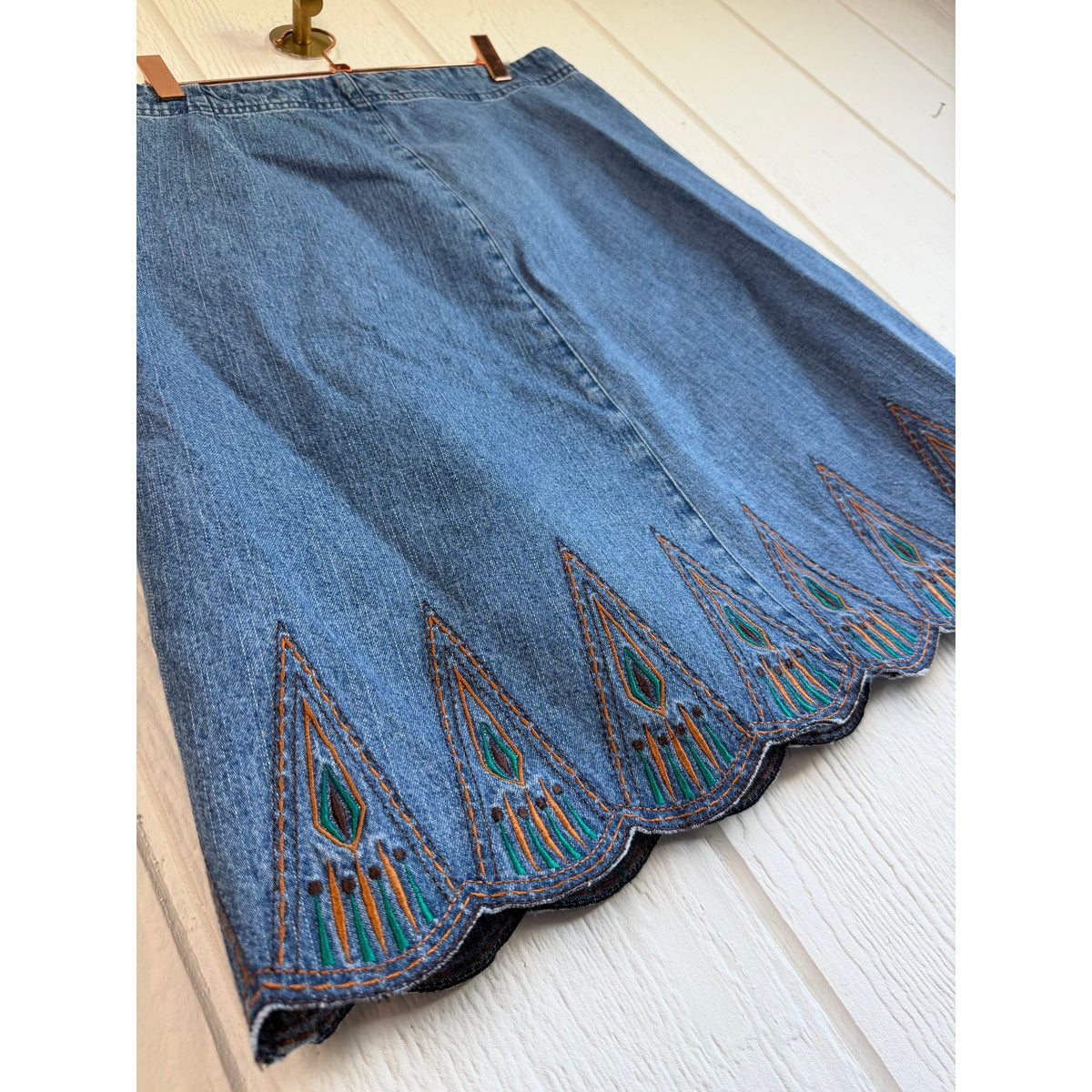Vintage Embroidered Denim Midi Skirt Scalloped Hem Boho Cottagecore 12