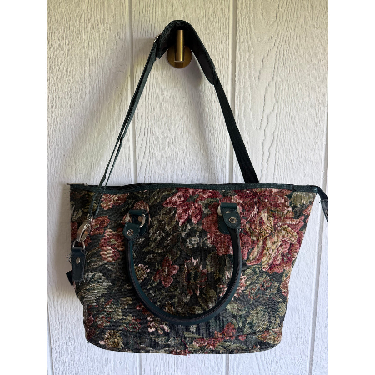 Vintage American Flyer Floral Tapestry Carpet Bag Weekender Duffel Travel Bag