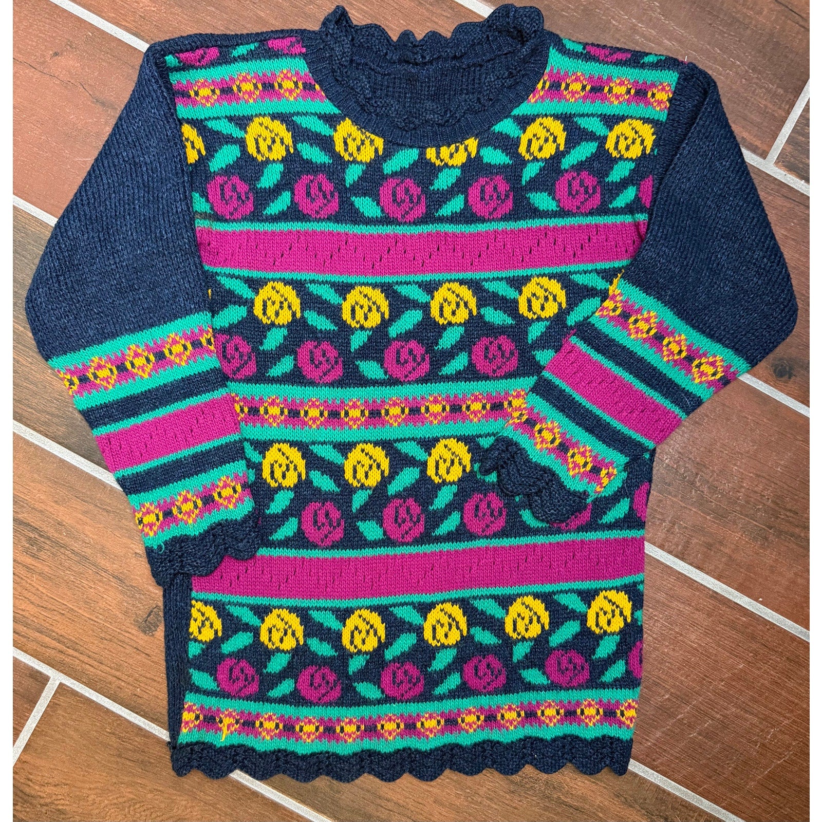 Vintage 80s Girls Sweater Navy Floral Knit Pullover Scalloped Trim Retro
