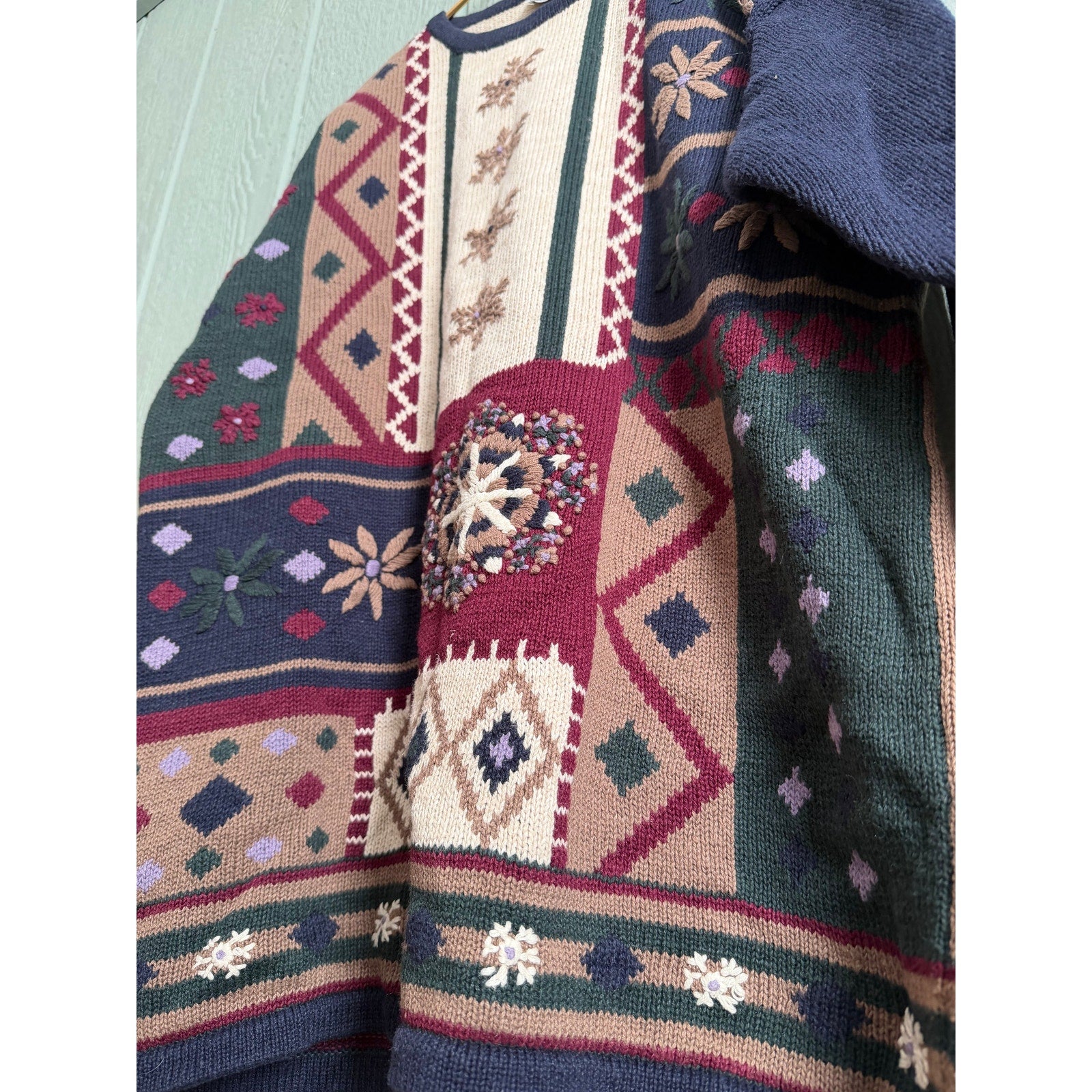 Vintage Tapestry Sweater Women’s LG Patchwork Floral Snowflake Knit
