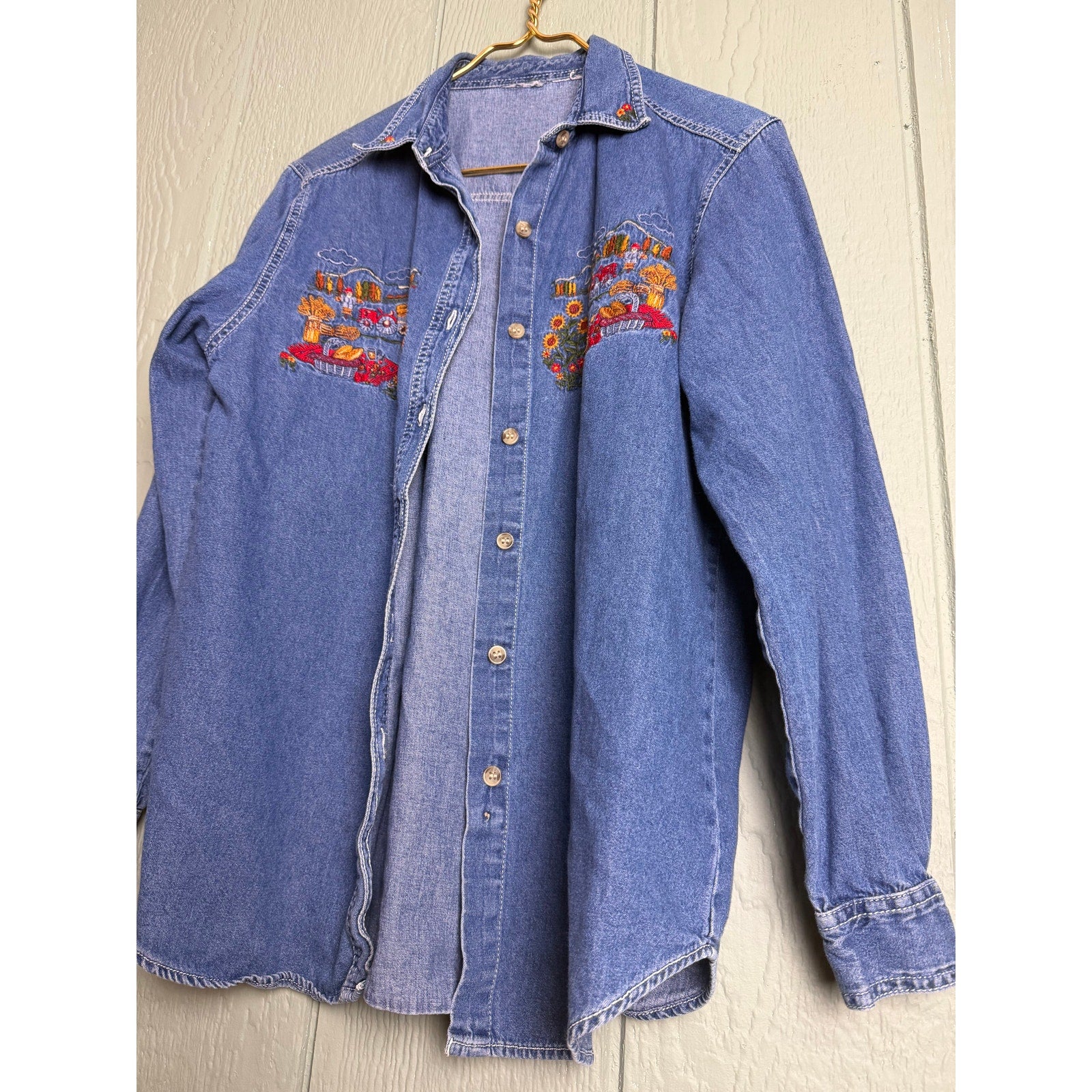 Vintage 90s Denim Shirt Farm & Floral Embroidery Button Front