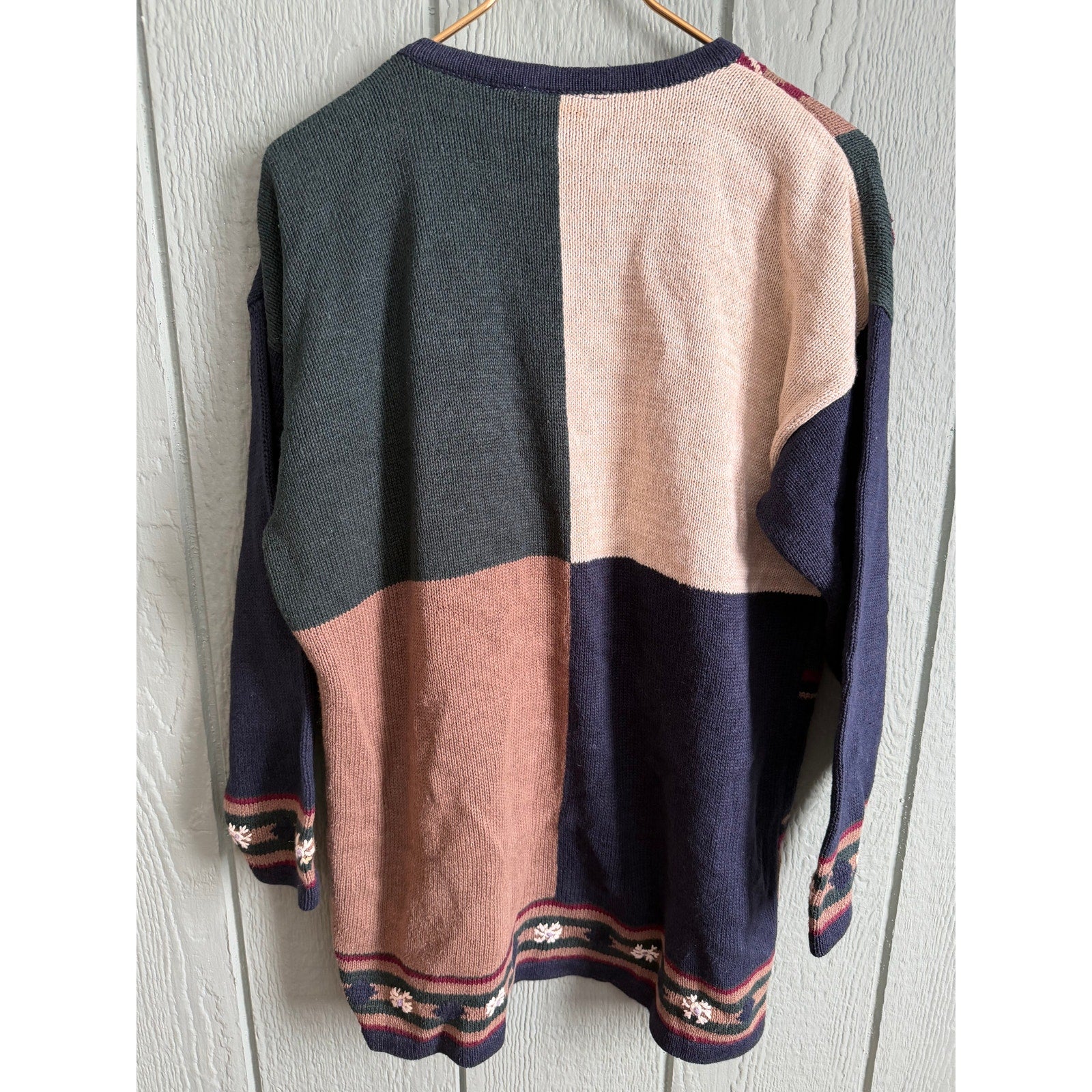 Vintage Tapestry Sweater Women’s LG Patchwork Floral Snowflake Knit