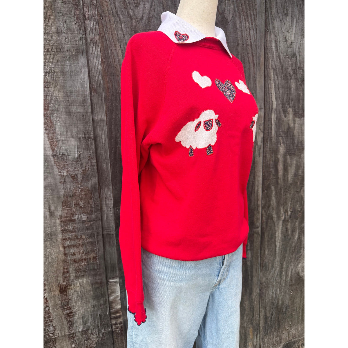 Vintage 90s Sheep Heart Collared Crewneck, Medium