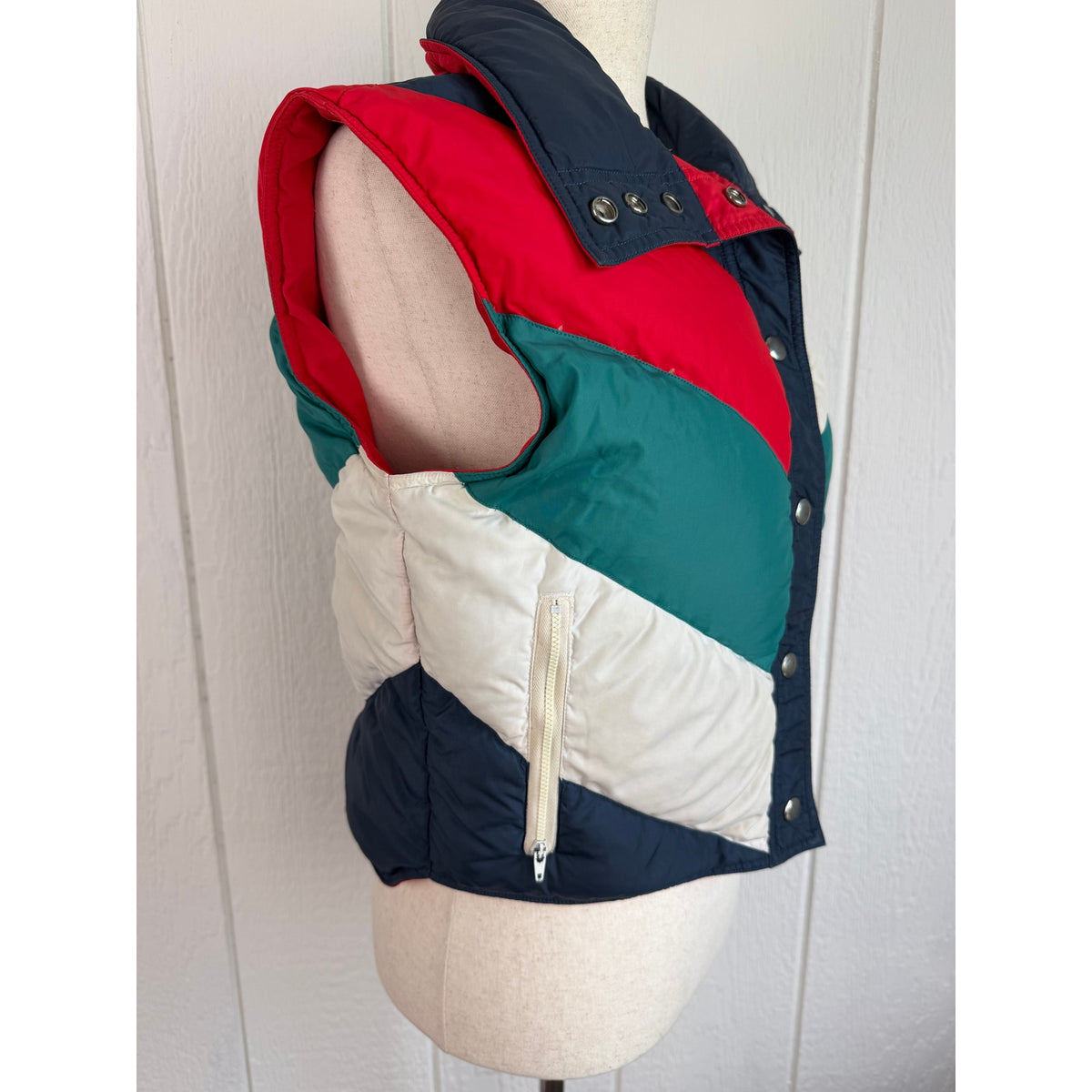 Vintage 80s JCPenney Ski Vest Medium Down Puffer Colorblock Après Ski Chevron