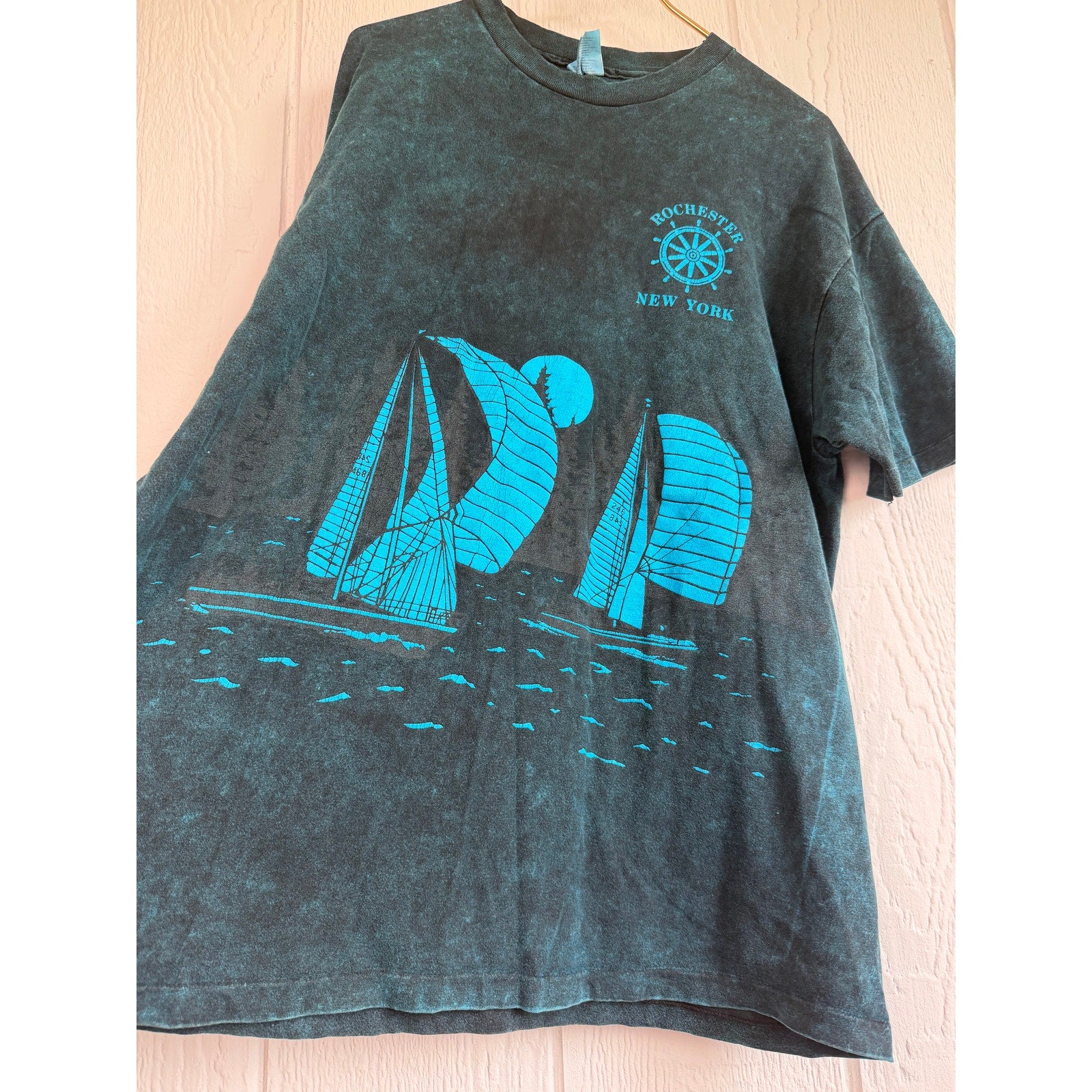 Vintage 90s Rochester New York Sailboat Graphic T Shirt Acid Wash Hanes XL