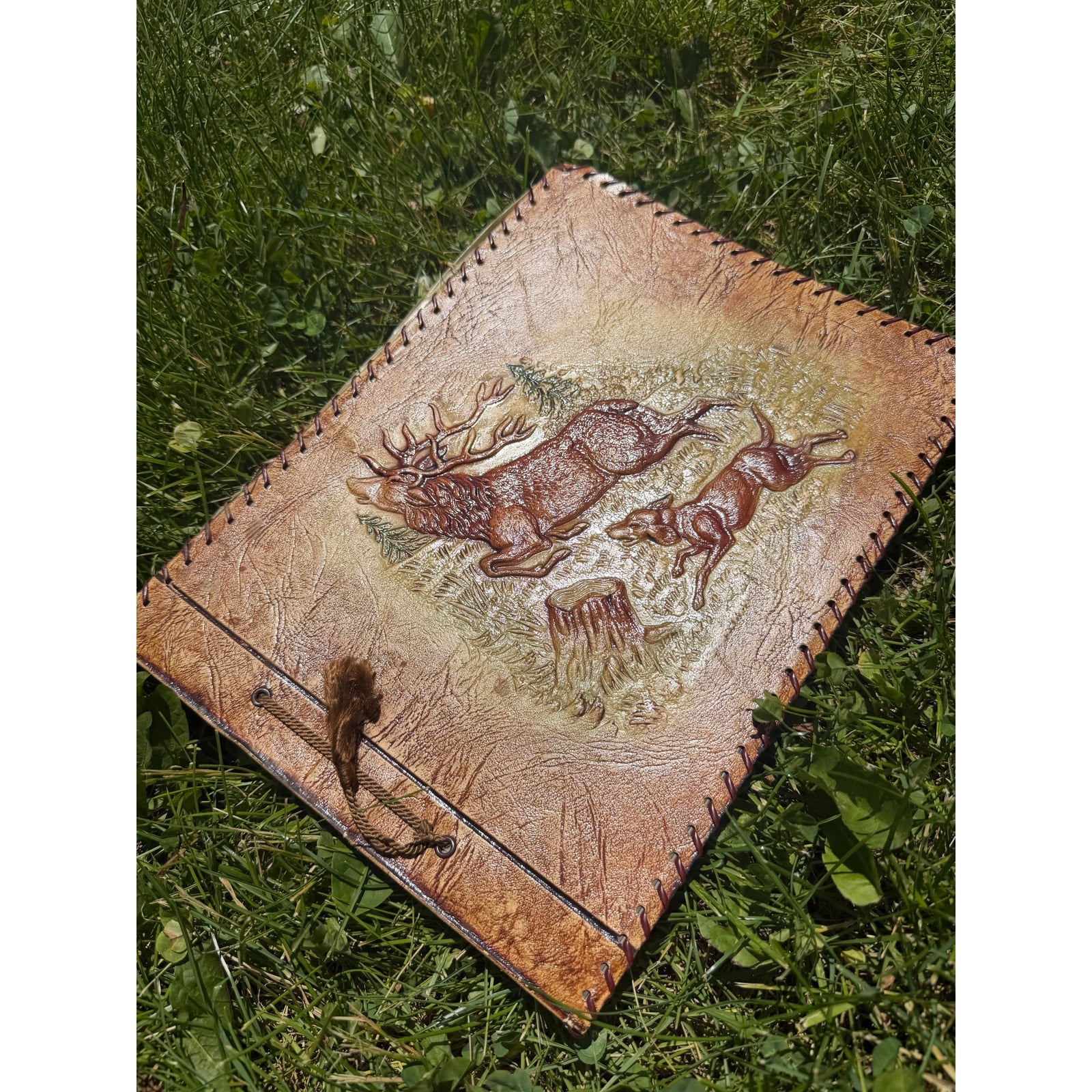 Vintage Leather Photo Album Embossed Elk Hunting Dog Scrapbook Cabin Lodge Decor