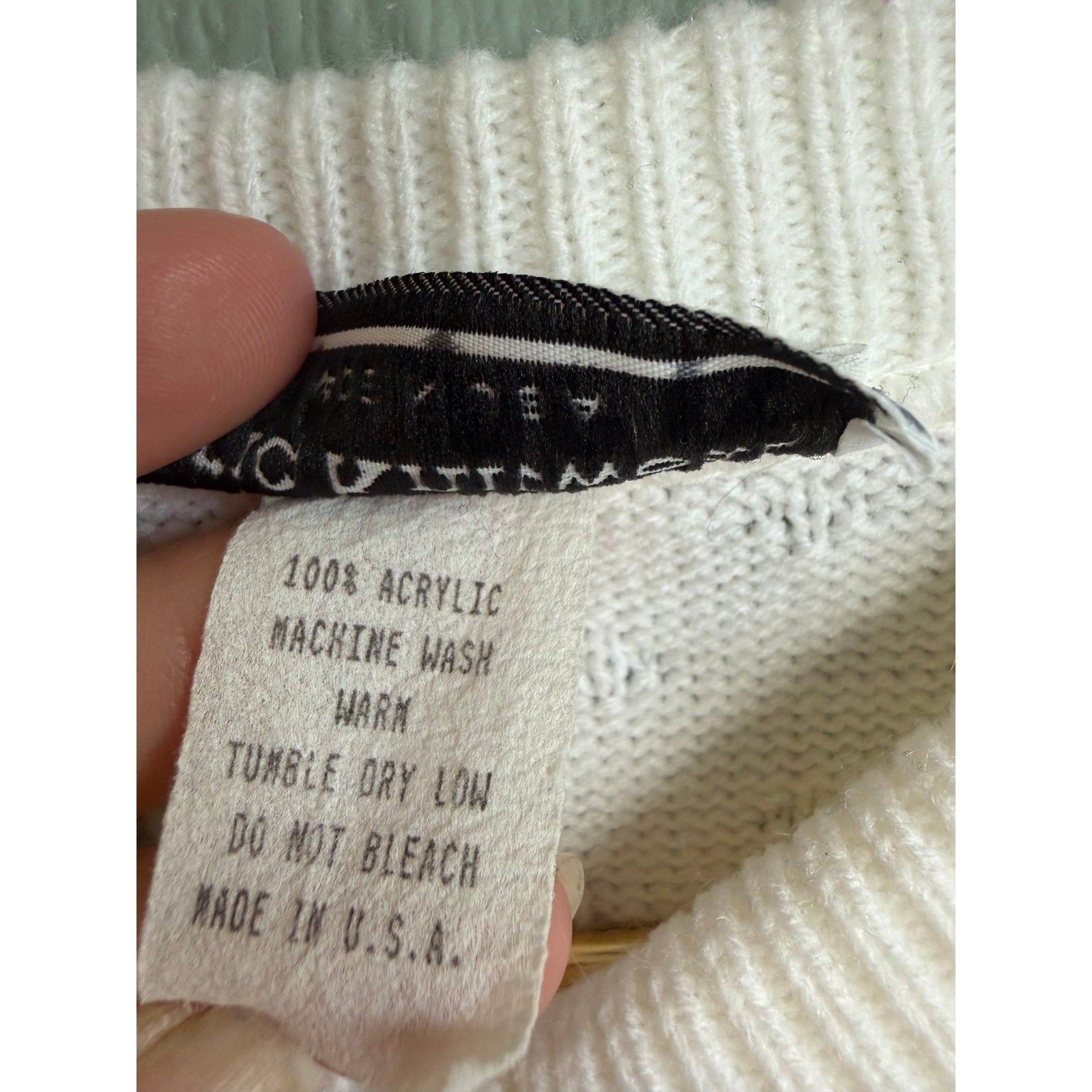 Vintage Jeric Knitwear White Textured Cardigan Made in USA 90s Chunky Knit
