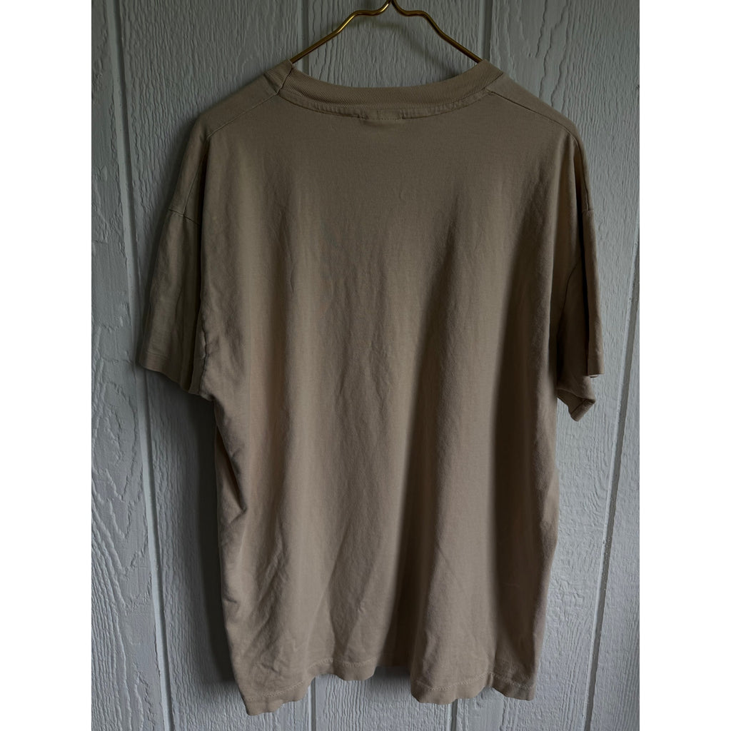 Vintage Single Stitch Fly Fishing Connecticut Graphic T Shirt Beige USA Made