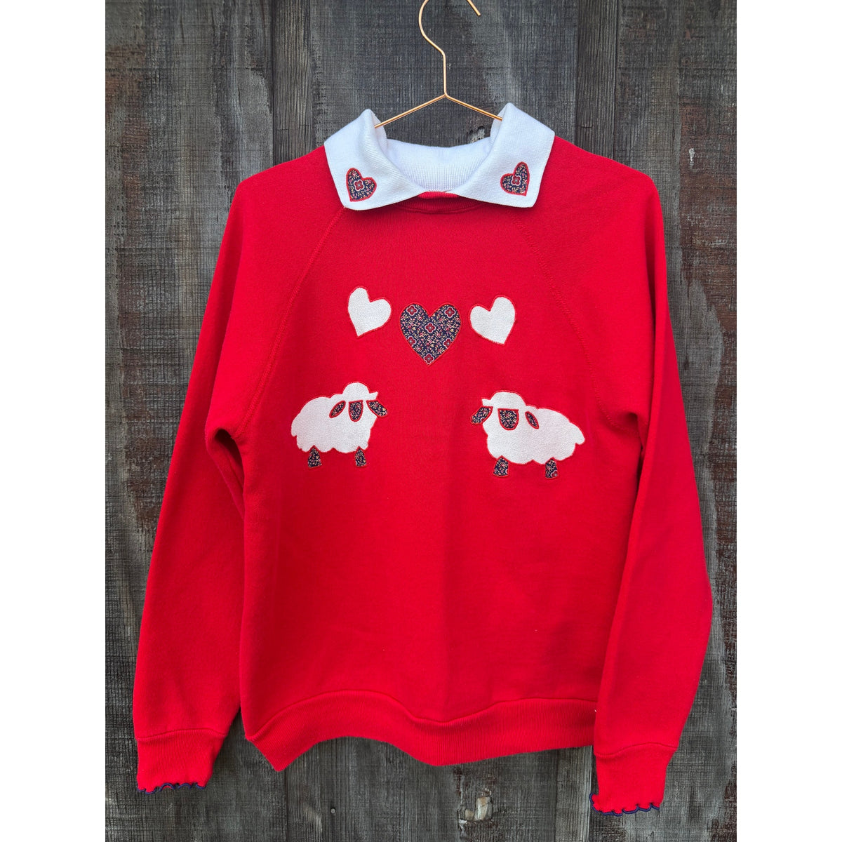 Vintage 90s Sheep Heart Collared Crewneck, Medium